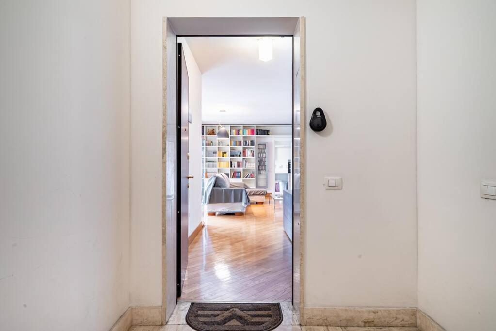 Broletto Park Apartment - Affitti Brevi Italia 莱科 外观 照片