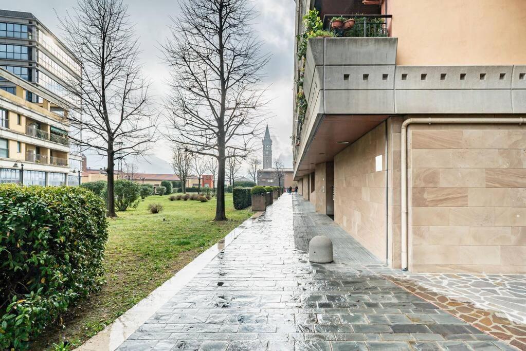 Broletto Park Apartment - Affitti Brevi Italia 莱科 外观 照片
