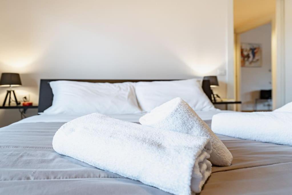 Broletto Park Apartment - Affitti Brevi Italia 莱科 外观 照片
