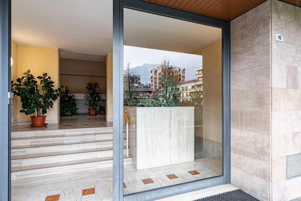 Broletto Park Apartment - Affitti Brevi Italia 莱科 外观 照片